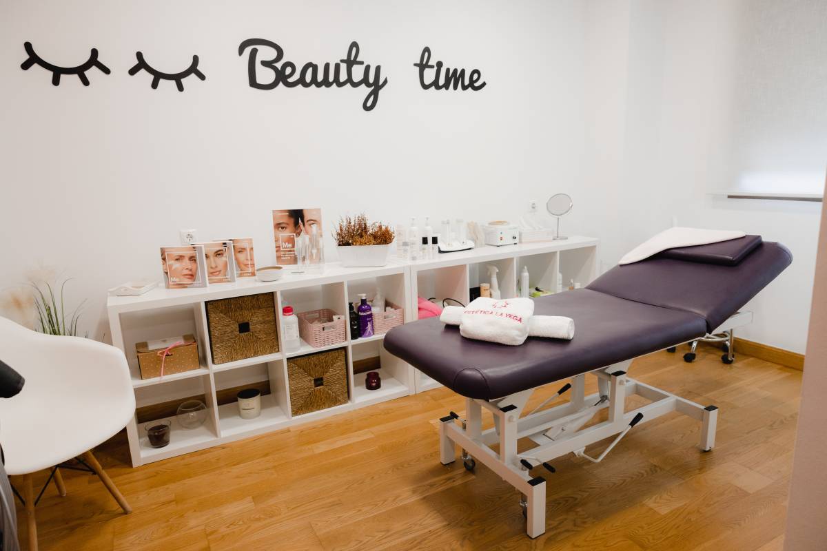 Sisdermo - Farmacia Villalobos -Centro de estética 13