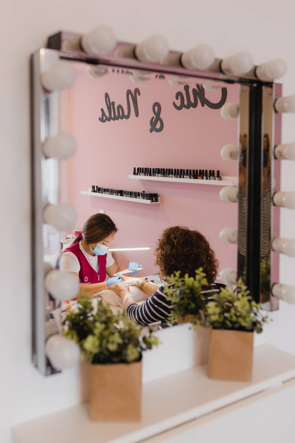 Sisdermo - Farmacia Villalobos -Centro de estética 13